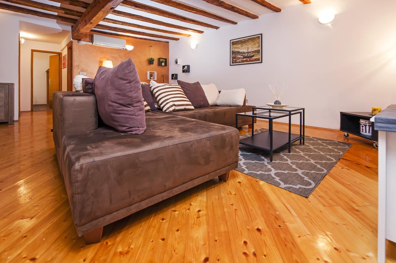 Apartment Marconi Ровинь Экстерьер фото
