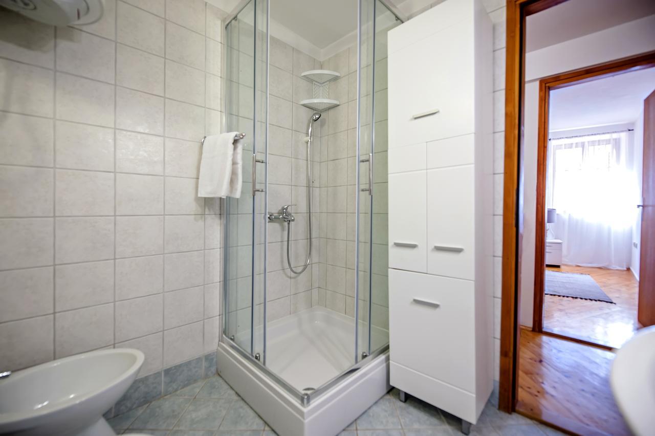 Apartment Marconi Ровинь Экстерьер фото